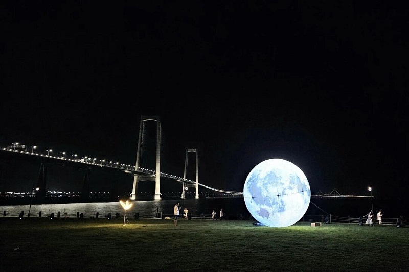 shenzhen zhongshan bridge & moon